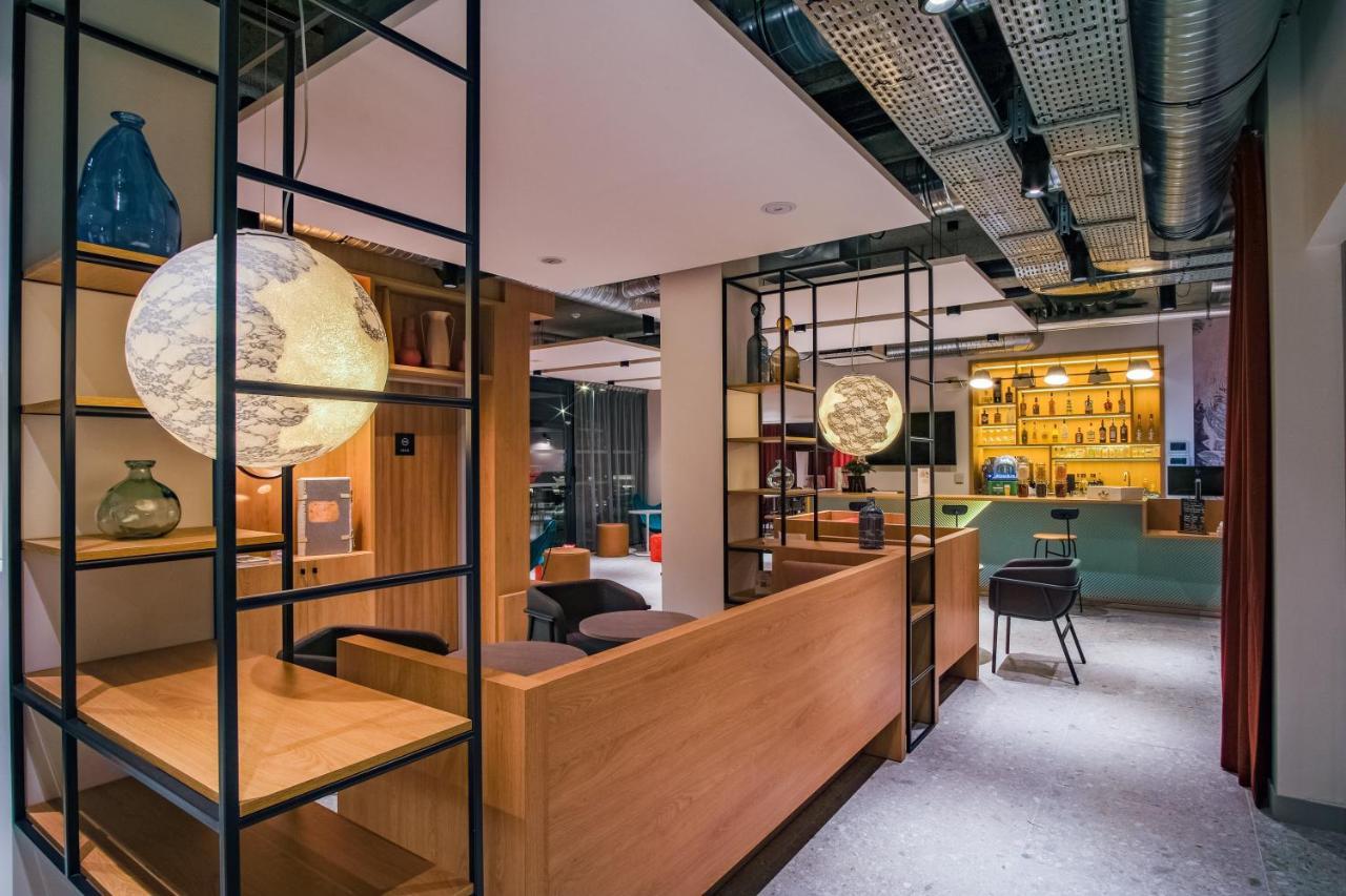 Ibis Styles Albertville Exterior photo