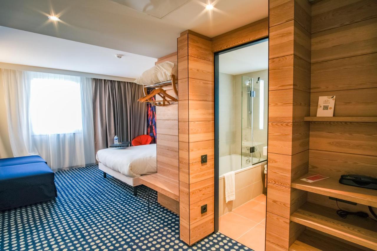 Ibis Styles Albertville Exterior photo