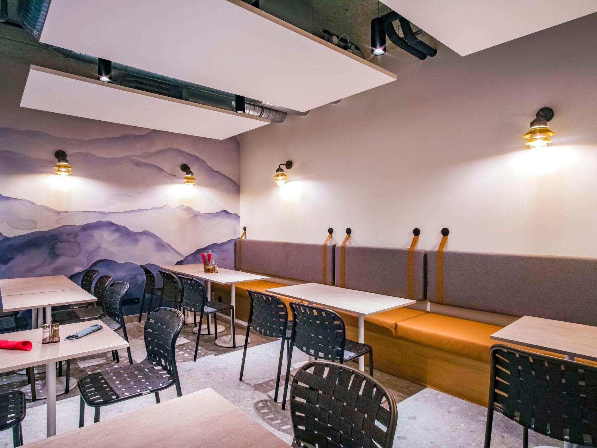 Ibis Styles Albertville Exterior photo