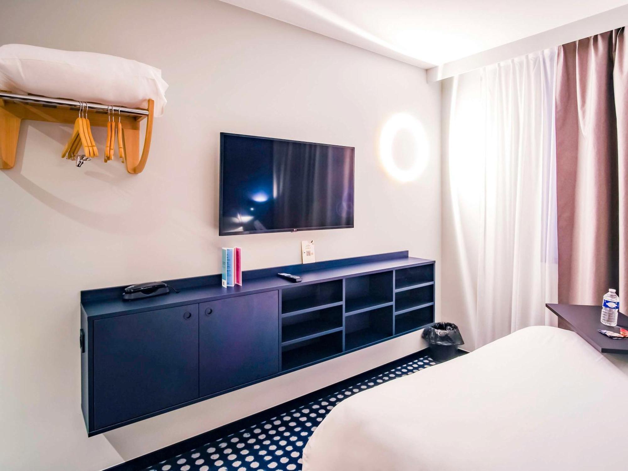 Ibis Styles Albertville Exterior photo