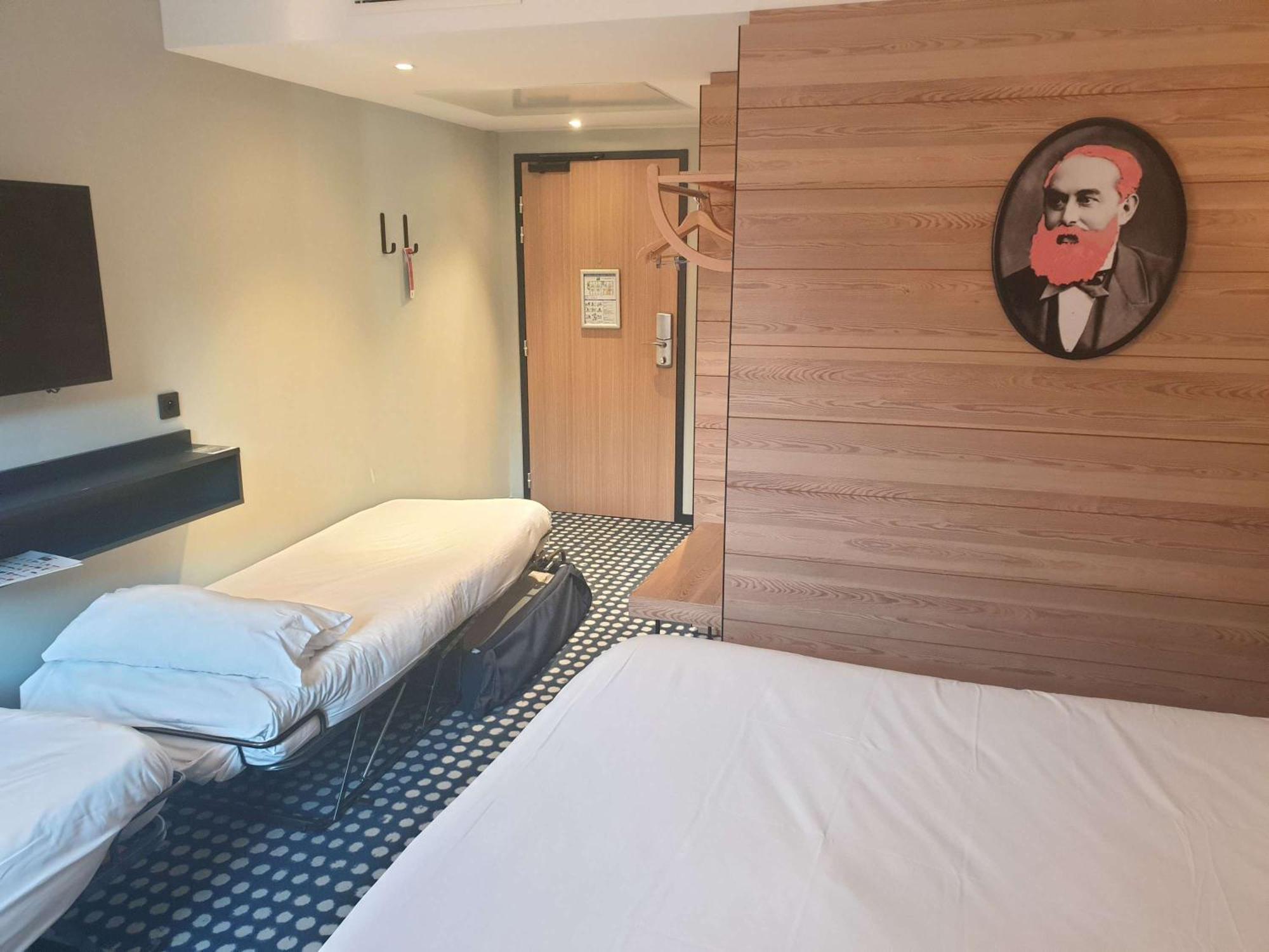 Ibis Styles Albertville Exterior photo